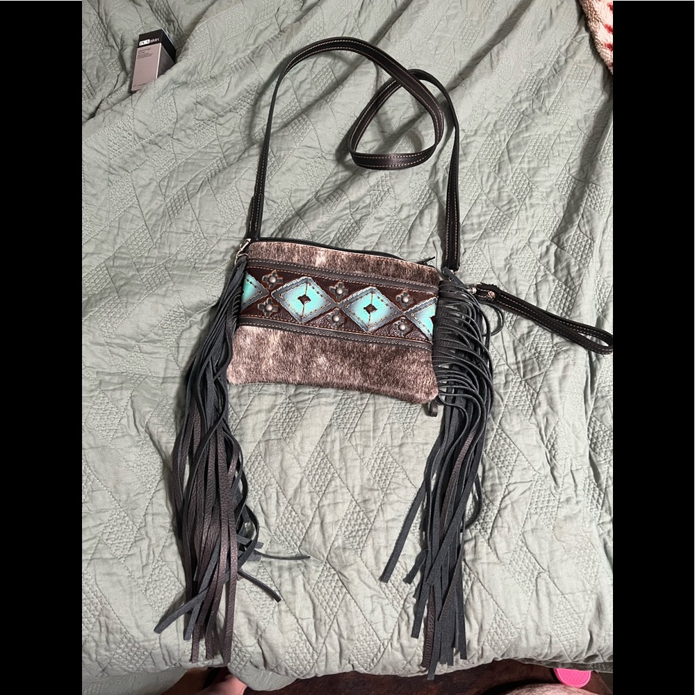 Designer Custom Leather Bucker